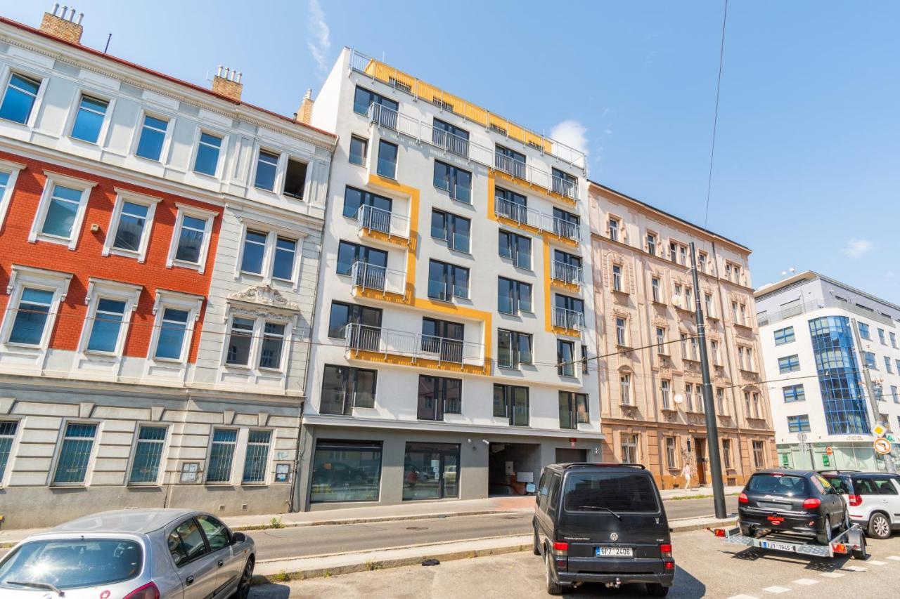 Brand New Studio Apartment # 42 In Brand New Building With Free Parking In The Center Prague Extérieur photo